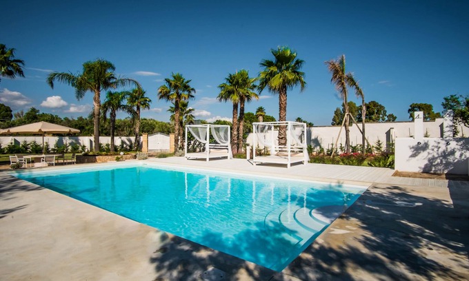 Ugento Villa | Suite TerraNostra garden with pool in Salento