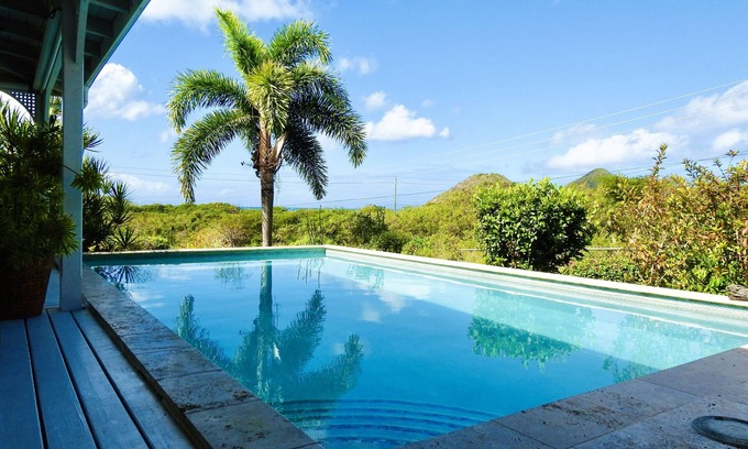 Jennings Villa | Summer Breeze – Tropical Garden Retreat with Private Pool near Jolly Harbour