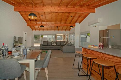 Pauanui House | Summer's Runaway - Pauanui Holiday Home