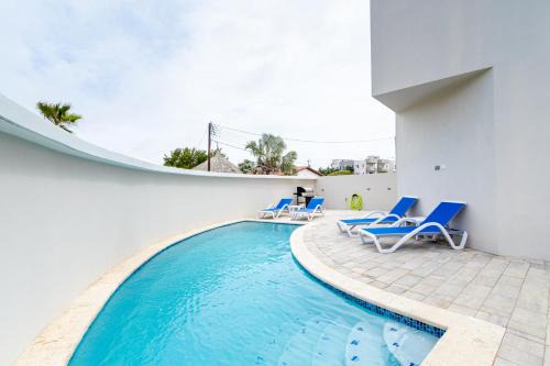 Opal Apartment | Summerside 4 Rooi Santo 10-A