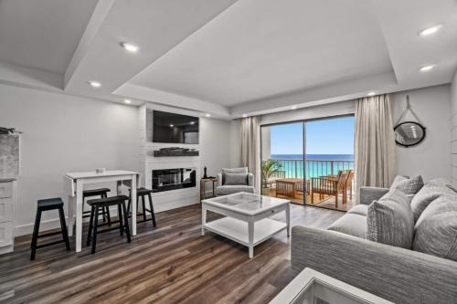 Panama City Beach Apartment | Summit 803 - Luxury Beach Resort Condo 1-6 People