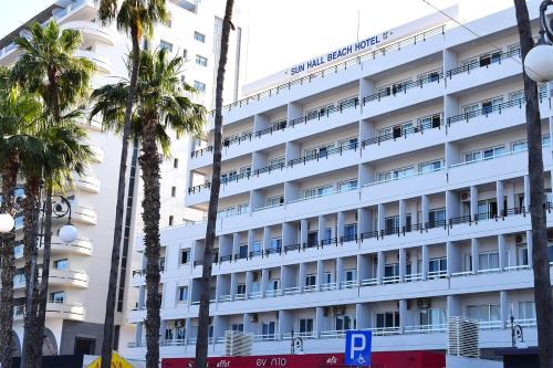 Larnaca City Centre Apartment | Sun Hall Beach Hotel Apartments