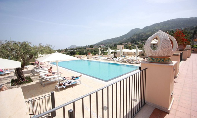 Mazzaforno Apartment | Sun House con piscina by Wonderful Italy