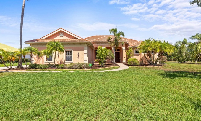Braden River House | Sun, Sand & Space: Your Bradenton Vacation Home with Private Pool
