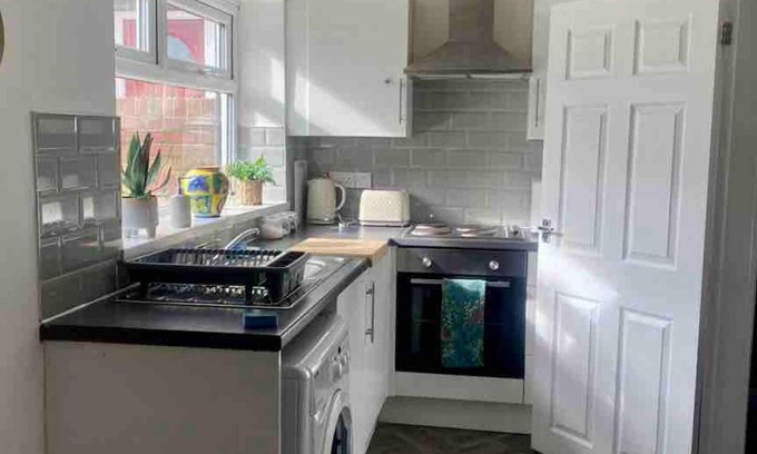 Sunderland House | Sunderland 2 bed Easy Access to Whole City