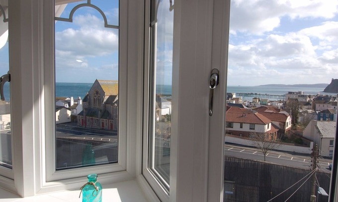 Teignmouth Cottage | Sunny Mount