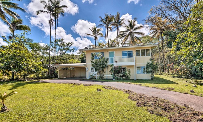 Kapoho House | Sunny Pahoa Retreat: Snorkel, Hike & Shop!