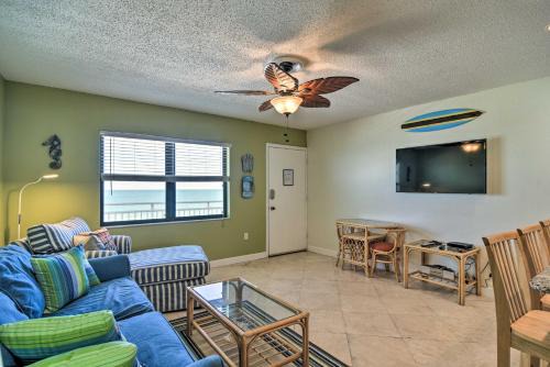 Sunset Beach Apartment | Sunny Seaside Condo with Pool and Walk to Beach!