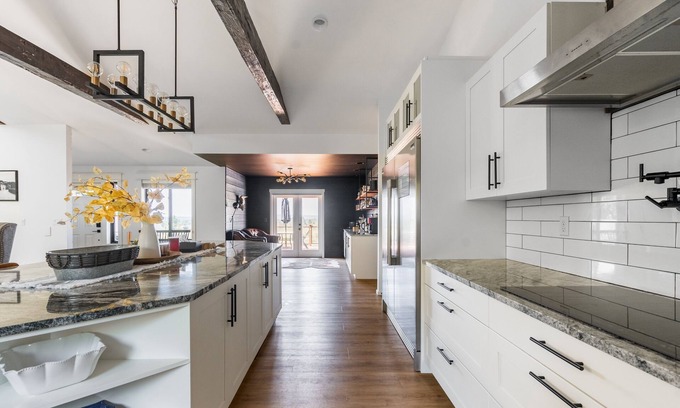 West Lake Stevens House | Sunnyside Sanctuary 3 Bedroom Home by RedAwning
