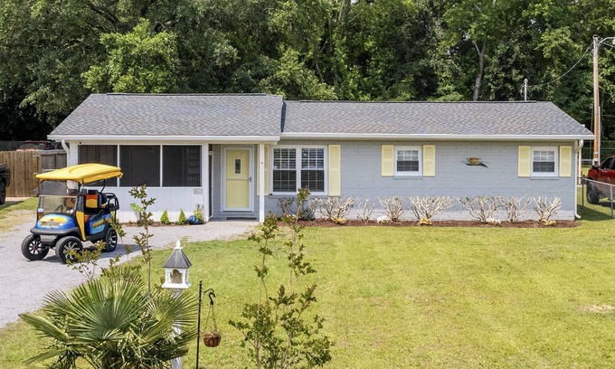 Pawleys Island House | SUNNYSIDE UP, The happiest home in Pawleys!