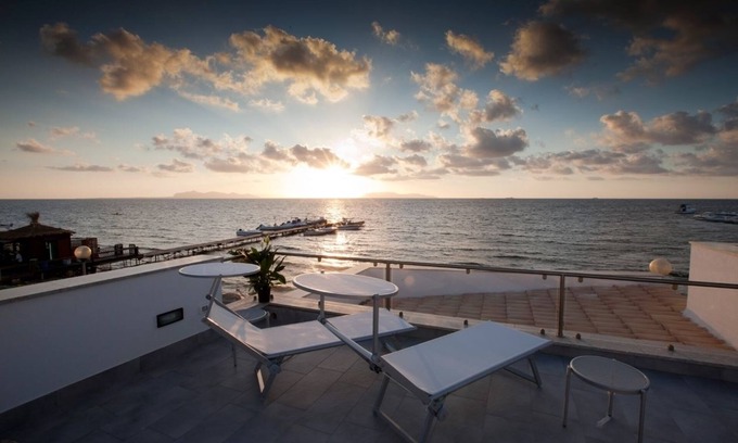 Lido Marausa Hotel | Sunset Beach