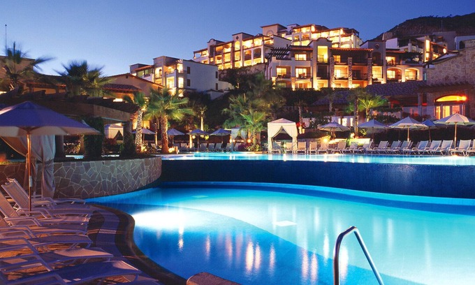 Paraiso Escondido Resort | Sunset Beach