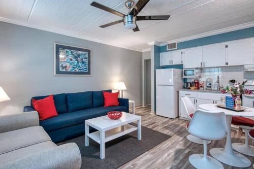Madeira Beach Apartment | Sunset Beach Suites #5 - Under New Management! Pet Friendly and Steps to the Beach!