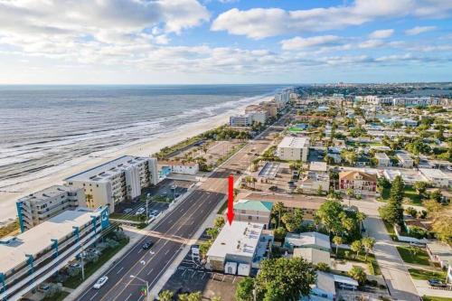 Madeira Beach Apartment | Sunset Beach Suites #2 - Steps to the Beach and Pet Friendly!