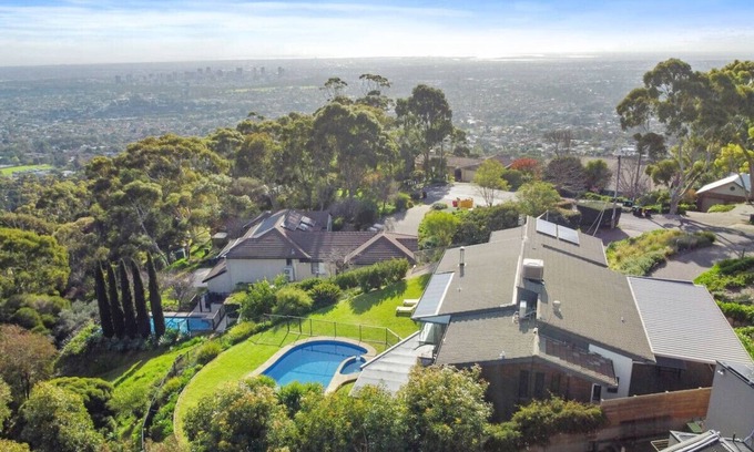 Mount Osmond House | Sunset Estate in Mount Osmond