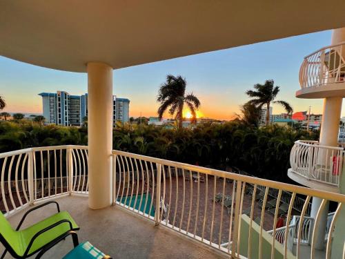 Treasure Island Apartment | Sunset Nest