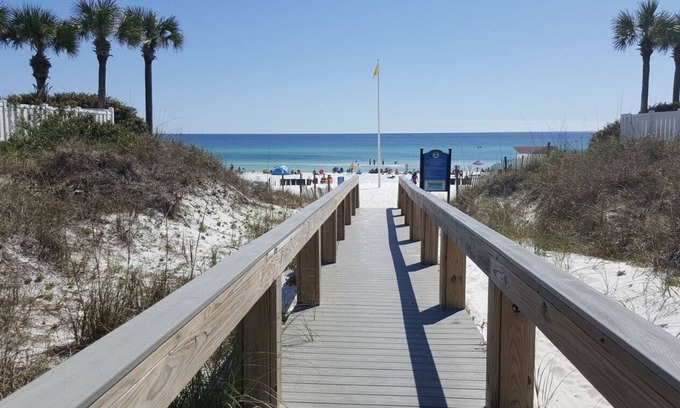 Crystal Beach House | Sunset On The Beach 2 Bedroom Home by RedAwning