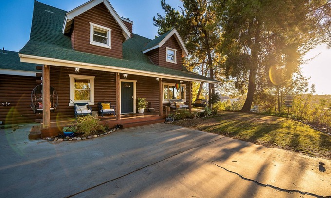 Temecula Cabin | Sunset Ranch - Cozy cabin in Temecula wine country