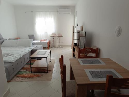 Dubovica Apartment | Sunshine BUDVA