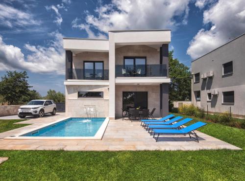Marcana Villa | Sunshine Villa Dvori
