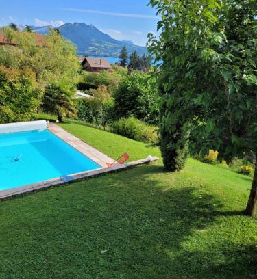 Veyrier-du-Lac Villa | Sunshine Villa in front of Annecy Lake