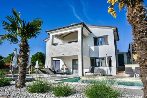Kastelir Villa | Sunshinewilla com - amazing sea view - private pool - 4 bedrooms - 3 bathrooms - workout