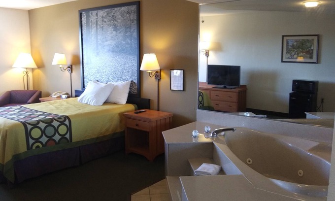 Columbia Hotel | Super 8 by Wyndham Columbia East