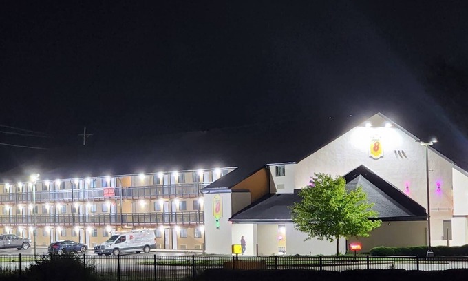 Vandalia Hotel | Super 8 by Wyndham Vandalia/Dayton International Airport