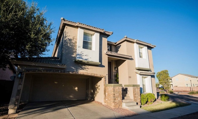 Estrella House | Super Bowl Desert Oasis* Perfect for Groups