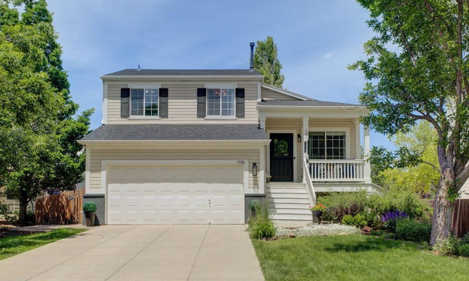 Longmont House | Super cozy, great place to come home, Close to Boulder, Food, Shopping, Trails