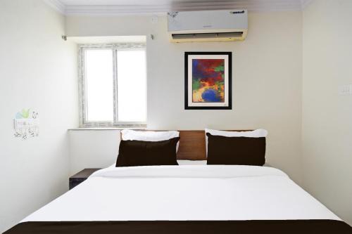 Begumpet Hotel | Super Hotel O Brundavan Residency