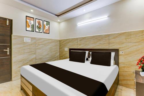Eluru Hotel | Super Hotel O Eluru Railway Station Formerly Sree Nitya Residency
