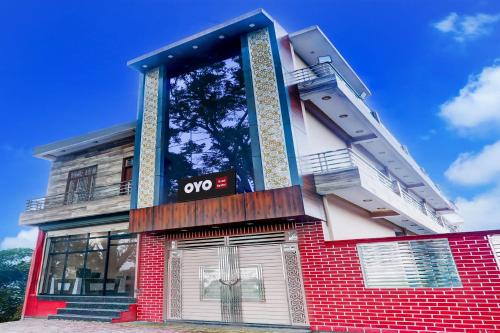 Misrikh Hotel | Super Hotel O Kashvi Hotel