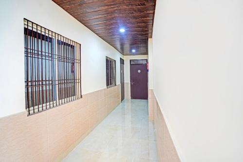 Varanasi Hotel | Super Hotel O Varanasi Banaras Junction Formerly Girija Palace