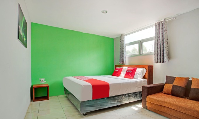 Lembang Hotel | Super OYO 3876 The Aurora Inn Lembang