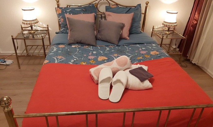 Ris Orangis Apartment | Superb apartment with free parking