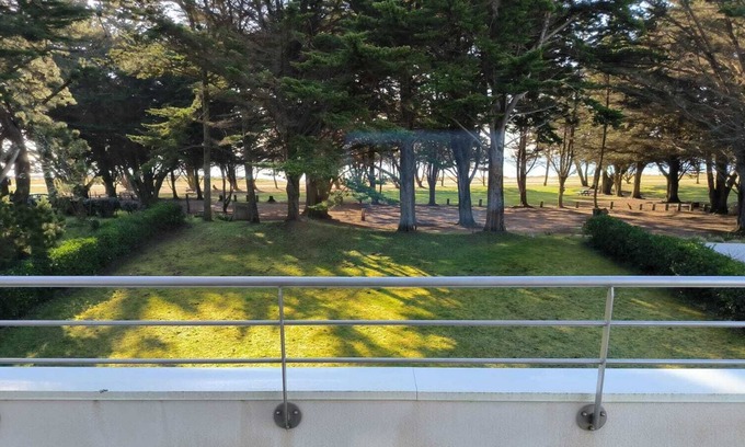 Ile-Tudy Villa | Superb architect villa in front of the beach