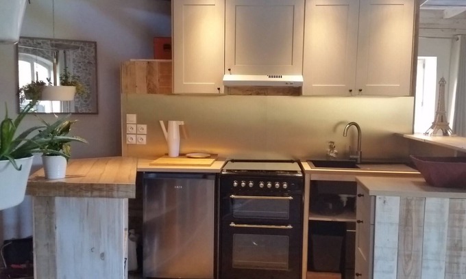 Larajasse House | Superb artist studio loft in a quiet old mill in the Monts du Lyonnais