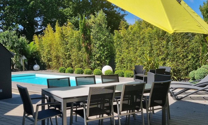 Concarneau Villa | Superb house 100m from the sea with heated swimming pool