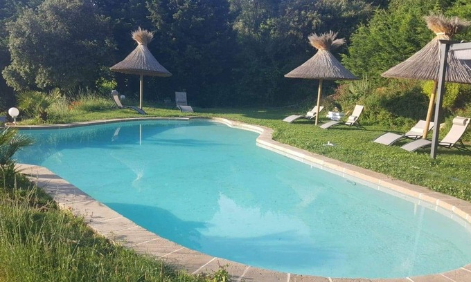Bollene Other | Superb Provencal farmhouse on the hillside