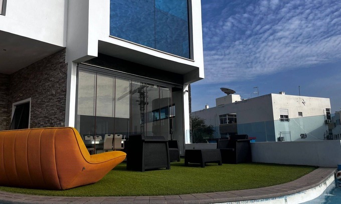 Praia Villa | SUPERB, WELL-LOCATED VILLA IDEAL FOR A GROUP OR FAMILY TRIP