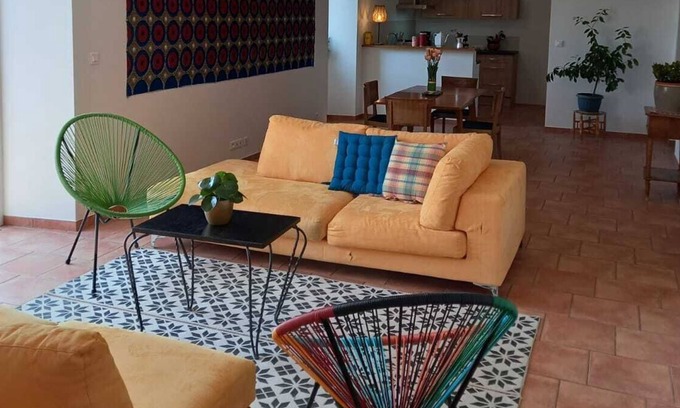 Lavilledieu Apartment | Superbe Gite Refait à Neuf - 100m2 et Jardin Privatif