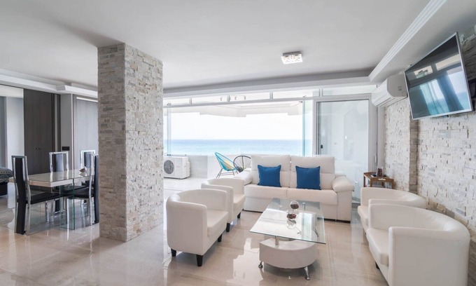 Malaga Apartment | Supreme Deluxe Executive Suite