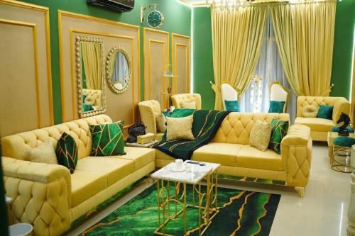 Lahore Villa | Supreme Villa - Luxury Home 3BHK - DHA