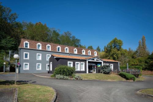 Sarlat-la-Caneda Hotel | Sure Hotel by Best Western Sarlat-la-Canéda