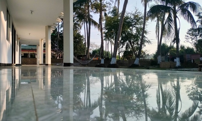 Saint Martin's Island Resort | Surjasto Resort