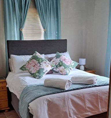 Kimberley Apartment | Susanna's Self catering 2 bedroom apartment