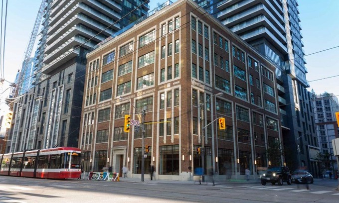 Toronto Entertainment District Hotel | Sutton Place Hotel Toronto