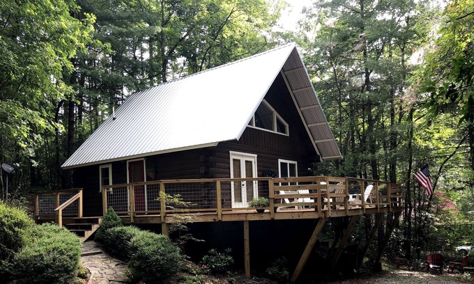 Tiger Cabin | Sweet Cabin in the Woods. Great Location off the beaten path