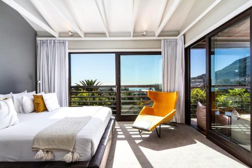 Camps Bay Apartment | Sweet Greta - Ocean Apartment With Sauna & Solar